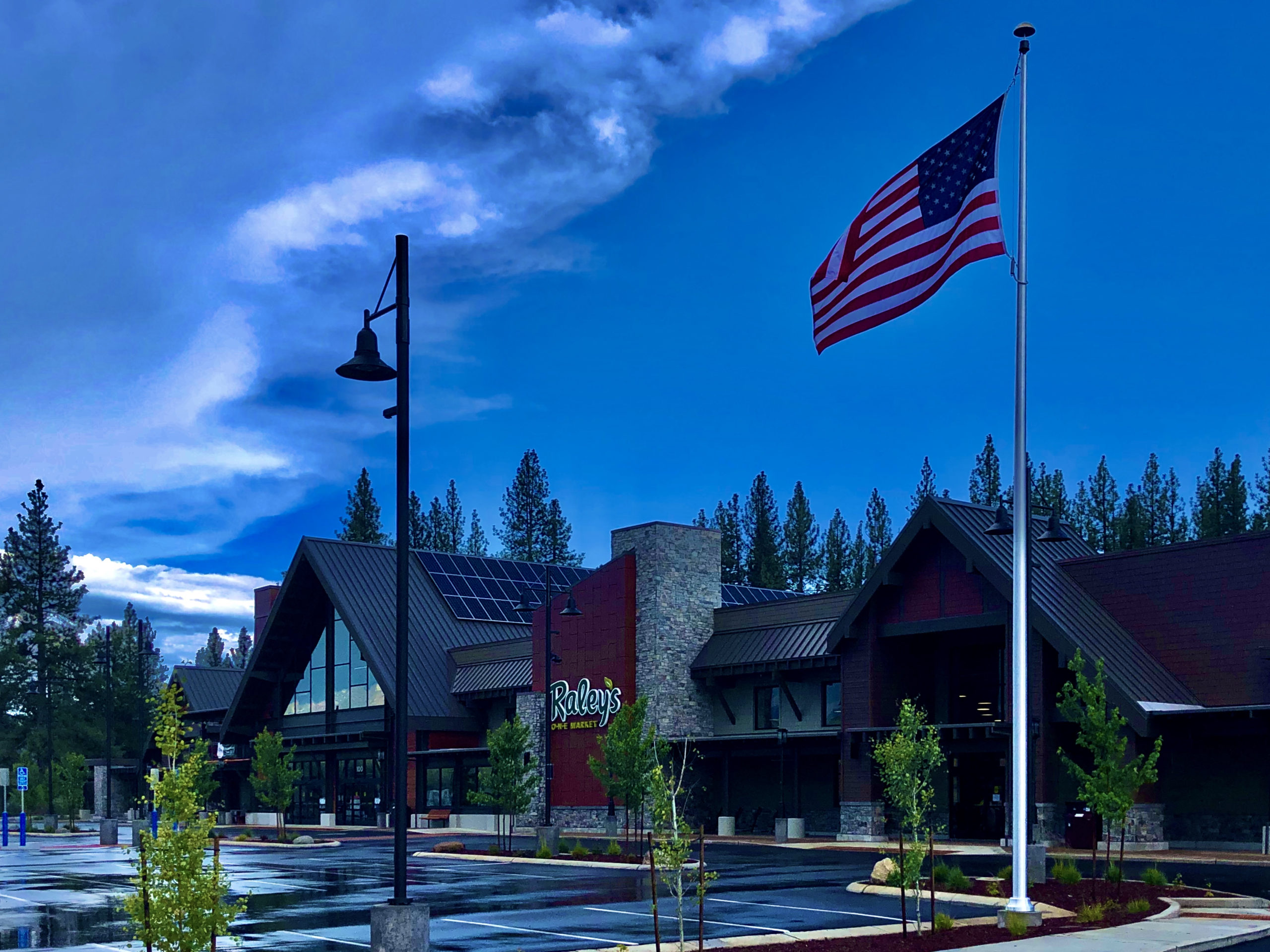 Raley's food retail innovation in Truckee, CA